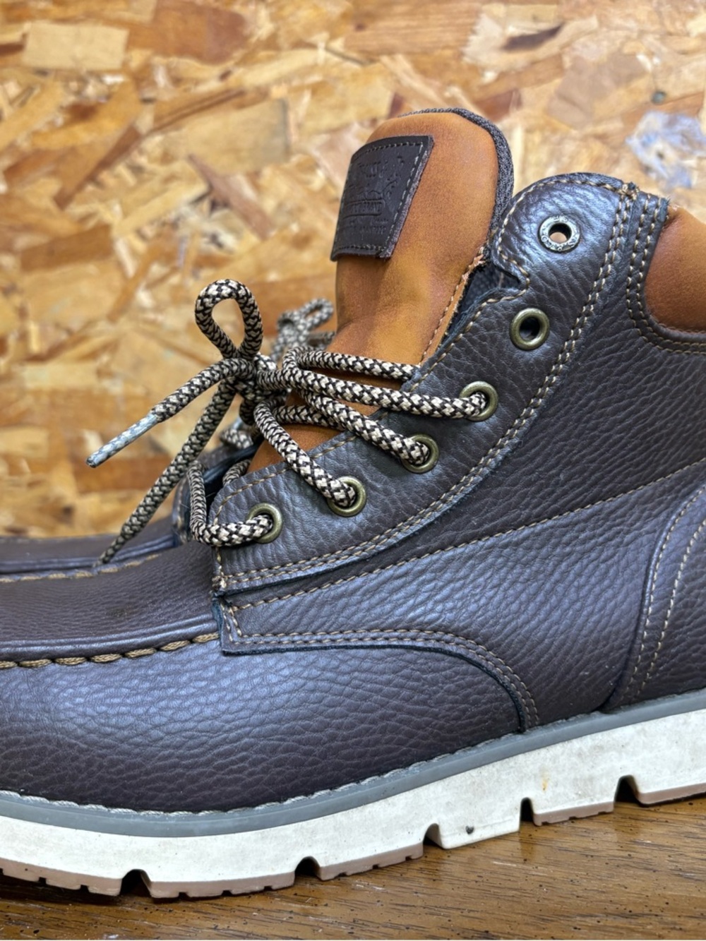 Levi's Dark Brown Leather Moc Toe Boots With Tan Collar